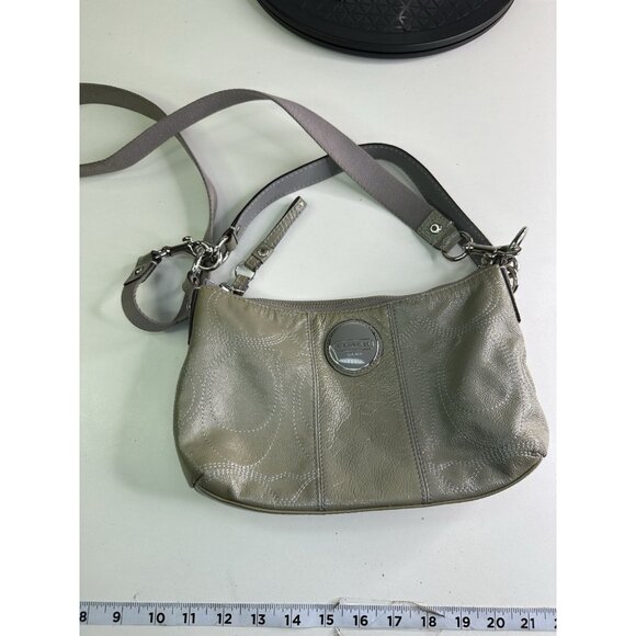 COACH E1126-F15141 GRAY PATENT LEATHER STITCHED "C" HANDBAG/PURSE/CROSSBODY - Picture 1 of 10